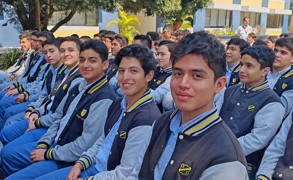 secundaria colegio la prepa